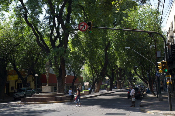 Av. Mitre, Mendoza