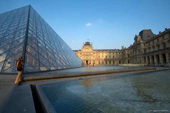 Louvre, Pyramide et bassins