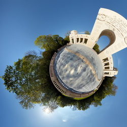 Pano, planètes et panosphères
